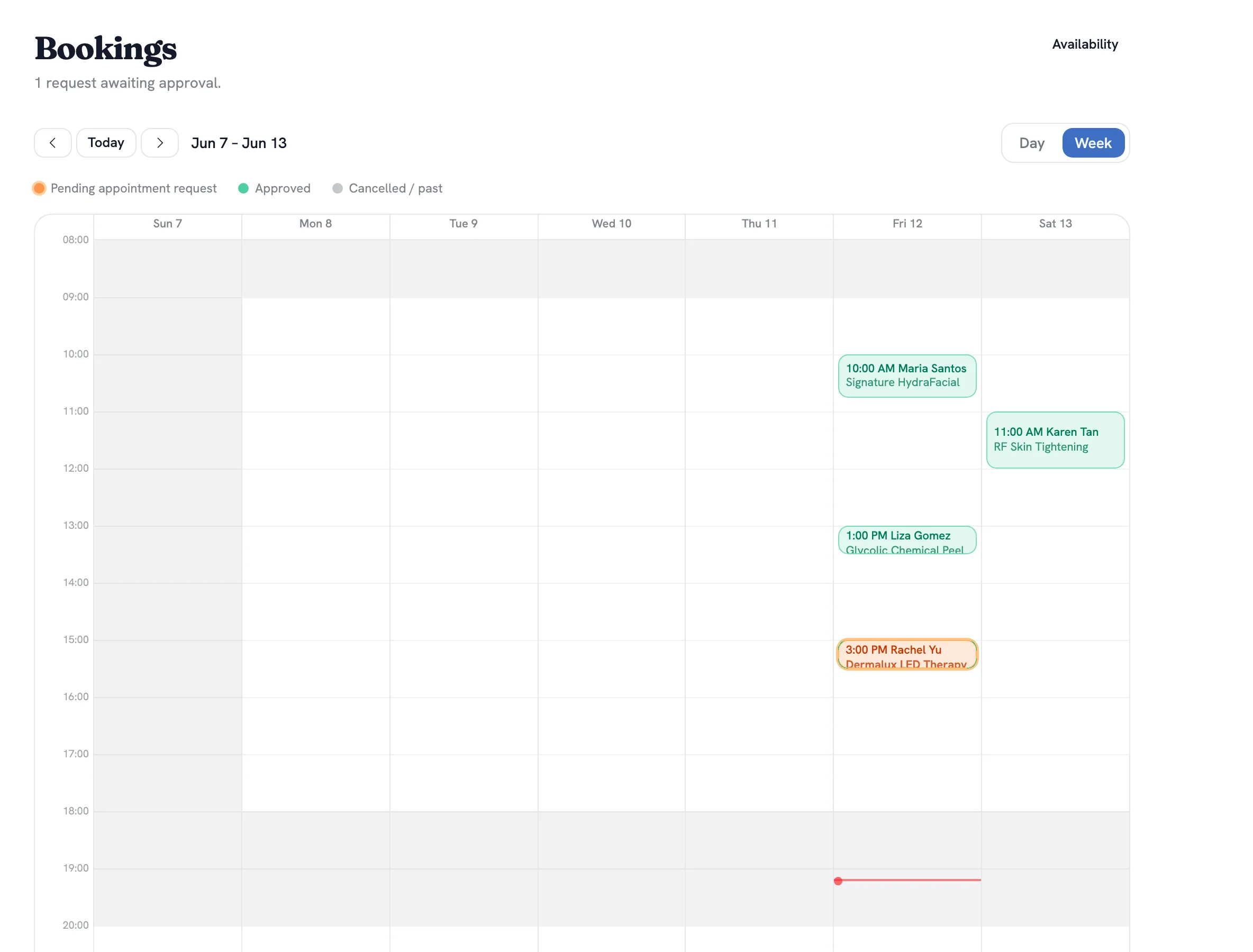 Riri clinic booking calendar with the week's appointments